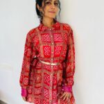 Manasi Parekh Instagram - Day 2 of Promotions @kutchexpress.gujaratifilm . . . Outfit : @thelabelpriyanka Jewellery : @culture_signature_jalpathakkar Styling : @styleitwithniki Hair : Usha Mumbai, Maharashtra