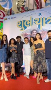 Manasi Parekh Instagram - A beautiful film made with a lot of heart #ShubhYatra is now in theatres! Brilliant work by @malhar028 @monal_gajjar @hemintrivedi amazing direction by @manish.saini035 and amazing music by @kedarandbhargav the whole team! Majja padi gayi 😍😍 . 📸: @rhitikgandhi__