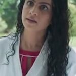 Manasi Parekh Instagram - This scene with the legend @pareshrawalofficial and @thatschetan in our film “Dear Father” will always be special. I had to argue with him and fight and break into tears in the scene and it took me 12-13 takes to get it right. But what really humbled me was that such a senior actor like Pareshji waited patiently throughout the shoot and when director @umangvyasofficial okayed the final take where I actually burst into tears, Pareshji came upto me and patted my back saying I had done a good job! I will never forget that feeling of joy on receiving his encouragement and support ♥️ #dearfather #gujaratifilm