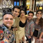 Manasi Parekh Instagram - At the premier of #vhalamjaone! A hilarious film where I laughed so hard in some scenes it was embarrassing 😅total fun to watch 😍😍 Catch it in theatres from today! @pratikgandhiofficial @deekshajoshiofficial @bhaminioza @iamkavindave @hardiksangani @viraj_ghelani @vyomanandi @manasirachh @tikkutalsania @hardikgajjarfilms @parthivgohil9 @punit.j.g #premier #gujjufilm #actors INOX Leisure Ltd.