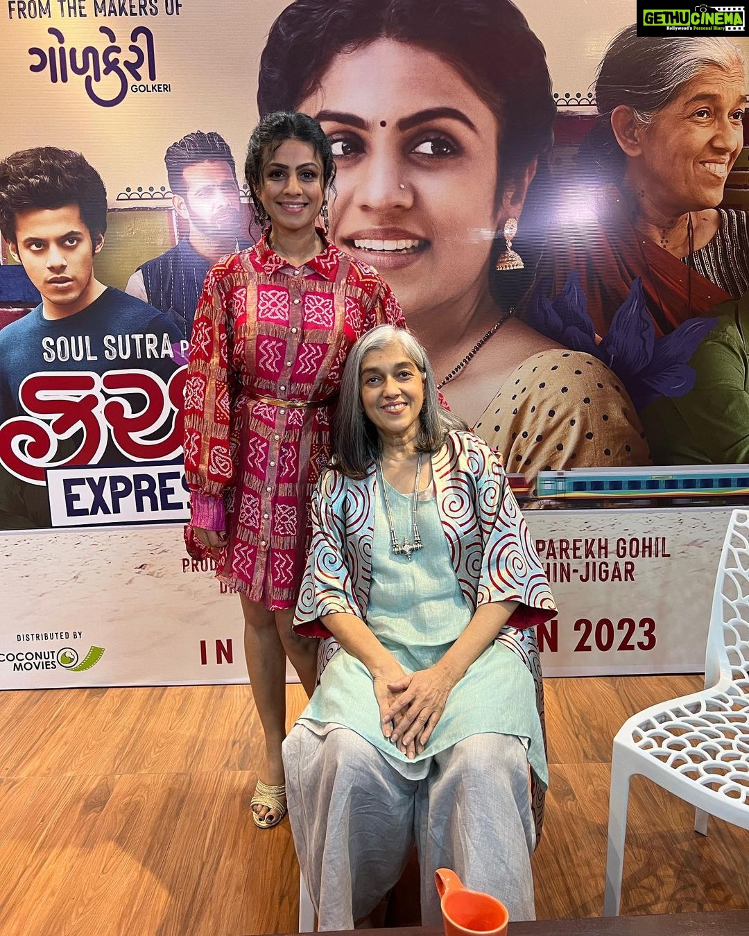 Manasi Parekh Instagram - Day 2 of Promotions @kutchexpress.gujaratifilm . . . Outfit : @thelabelpriyanka Jewellery : @culture_signature_jalpathakkar Styling : @styleitwithniki Hair : Usha Mumbai, Maharashtra