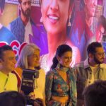 Manasi Parekh Instagram - Thanks so much for the tremendous response to the trailer of @kutchexpress.gujaratifilm!! I have tried to repost and comment on as many messages as possible!! Cannot wait for the film to release on 6th Jan,2023! @parthivgohil9 #ratnapathakshah @viral2886 📸 : @parvathy_naveen Sari : @neervabk Jewellery : @culture_signature_jalpathakkar Styling : @styleitwithniki HMU : @stylistsony PVR ICON, Infinity Mall, Andheri West, Mumbai