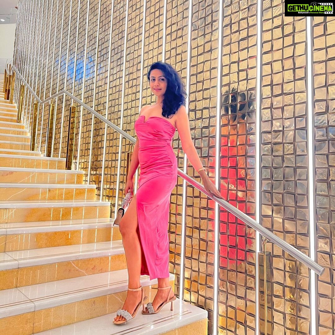 Manasi Parekh Instagram - What a weekend we had @nmacc.india! Almost waited for some pap to scream “Jhendaya” 😂😂 Mumbai becomes more happening with this incredible performance space by the Ambanis ♥️♥️♥️ Nita Mukesh Ambani Cultural Centre