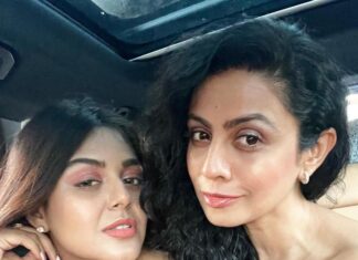 Manasi Parekh Instagram - Girls just wanna have fun!!! Saturday night done right ♥️🫶🏻 The third pic could have been the first one too na? #carfie #paintingthetownred #saturday