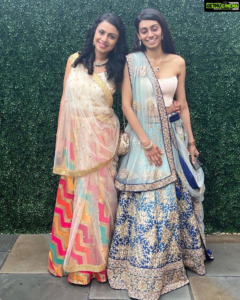 Manasi Parekh Instagram - Amruta and Rushabh’s wedding in Brooklyn has been the perfect new age yet traditional wedding I have ever witnessed. So much love and joy all around ♥️♥️♥️Snapshots from the last couple of days in New York New York, New York