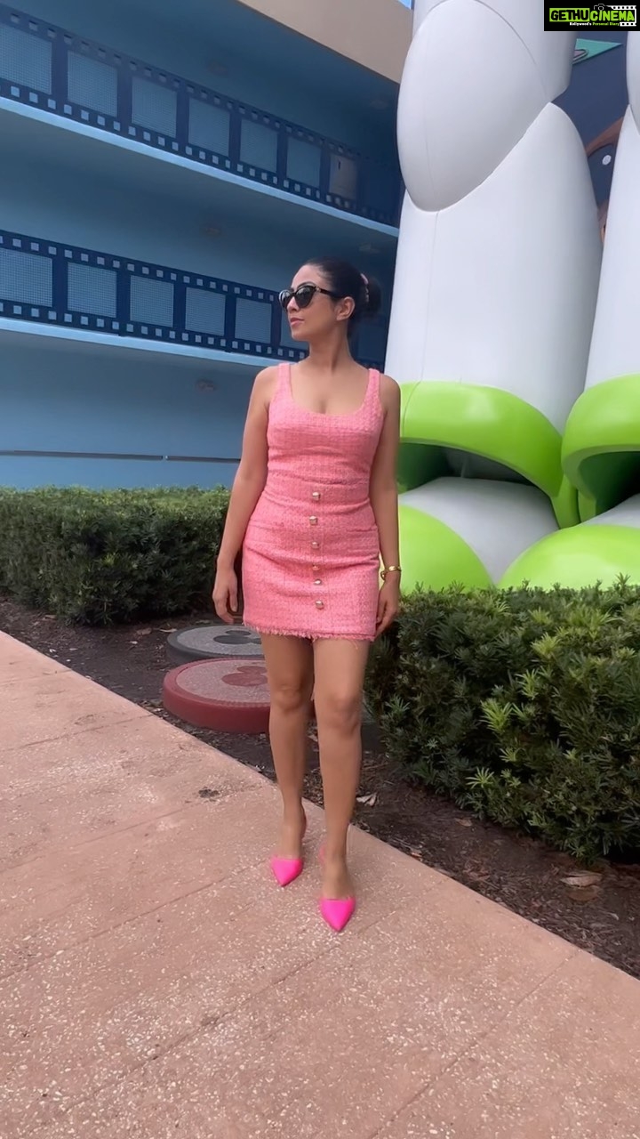 Manasi Parekh Instagram - Can’t keep calm cos we’re in @disney 🧜🏻♀️
