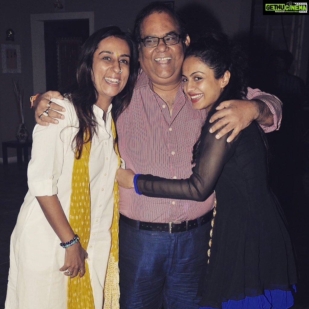 Manasi Parekh Instagram - Was an honor to work with @satishkaushik2178 in our show #SumitSambhalLega. So many stories to regale, a constant drive to keep working and always entertaining to be around. Satishji you will be missed so much. #RIP