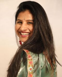 Mangli Instagram - the world always looks brighter from behind a smile.
Outfit : @gummadidalashashi.label 
#mangli #manglisinger #traditionalwear #saree #smile