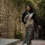 Mangli Instagram - beauty radiates from within. Stylist : @styledbysumaiah Outfit: @lakshmireddydesignerstudio Accessories: @karnikajewelshyd #mangli #manglisinger #pareshan