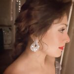 Manjari Fadnnis Instagram - & When you become a Diamond, you’ll understand why life had to put Pressure on you…. 💎👼🏼 Earrings : @pavan__anand #ThoughtfulThursday #quotes #quotesoftheday #diamond #girlsbestfriend