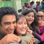 Manjari Fadnnis Instagram - & it’s a Wrap!!! Last day of shoot on Pune Highway…. Sooo love this team!!! ❤️❤️❤️❤️ Blessed 😇