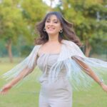 Manjari Fadnnis Instagram - Every silver lining has a touch of grey 🩶 Beaded Embellished Shrug & accessories by Sheetal Biyani @sheetal.creations Stylist: Kanchan Biyani Styled for judging the May Queen & Princess 2023 at RSI, Pune Photo courtesy: My lovely lil sister who is also a very talented photographer, Priyanka Tambe😊 Jumpsuit: @riverisland Talent Manager: @babubhaithiba PR Managers: @bollywoodpirates Photographer : @priyankatambe_ @priiiyankaa #fashion #trendingreels #reelitfeelit #feelitreelit #actress #indianactress #manjarifadnis #fashionstyle #style #jumpsuit #shrug #beaded #grey #silver Rsi Club, Pune