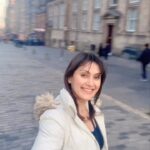 Manjari Fadnnis Instagram - How charming is this city ❤️ #edinburgh #scotland #royalmile #royal #vacation #solotravel #travel #travelphotography Edinburgh Old Town--Royal Mile