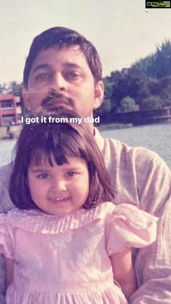Mansi Srivastava Instagram - Happy father’s day 👨🎈🥂 @amulya.kumar.37 💙