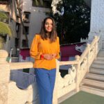Mansi Srivastava Instagram – Bright and sunny day out with family 💙☀️☀️☀️

@sheril._dawra @geeta_dawra @jntejwani @_.dawra._ (no thanks ) 

💙💙💙💙

#ootd 

@aadews__ 
Pr @maverick.communication01
