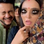 Mansi Srivastava Instagram - Hasi toh phasi ! 😂 @aayushreesangle_ @adishvaidya_92 😃😅