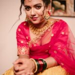 Mareena Michael Kurisingal Instagram - ❤️make up and styling @ashif_marakkar photography @_psychofotographer_ costume @kanakadara_ jewellery @anokhi_priyakishore location @voye_homes #bidereels #trending #actress #mallu #malayalam #telugu #telugucinema #teluguactress