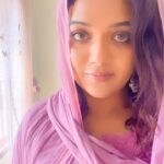Mareena Michael Kurisingal Instagram – Eid mubarak🥰🥰❤️❤️
Wearing my fav @chikankariaffair