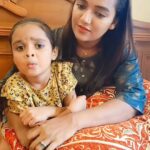 Mareena Michael Kurisingal Instagram - With ma dear chechykkutyy.🥰🥰.. expression itt koduthu gooooys chechykku...@mareenamichaelkurisingal #mimmuz #mrunmayiofficial #reelsmoments #reelsvideo #reelsmood #instadaily #instagrammer #instavibe #tamilreels #mareenamichaelkurisingal #mareena Trivandrum city