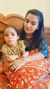 Mareena Michael Kurisingal Instagram - With ma dear chechykkutyy.🥰🥰.. expression itt koduthu gooooys chechykku...@mareenamichaelkurisingal 

#mimmuz
#mrunmayiofficial
#reelsmoments 
#reelsvideo
#reelsmood
#instadaily #instagrammer #instavibe #tamilreels #mareenamichaelkurisingal #mareena