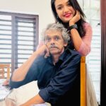 Mareena Michael Kurisingal Instagram - Happy fathers day to my pappa MICHAEL KURISINGAL....this post is not jus to wish him ..but for my amma nd them both for their 31st anniversary....my dad is The sweetest,generous,most loving person of all.....nd i am soo proud to c that u r fightn this battle so hard and am sure this time cAncer jus picked the wrong family to mess with.....on this spcl day i want eveyone to knw that the best thing in my life is to hav such a beautfl parents ..and to wch them always being in love with each other...tdy they are completing their 31 years of marriage life very peacfly nd happily...I have a wonderwoman and a hero .....i call him PAPPA... #cancer #cancersurvivor #câncer #cancerawareness #family #family #amma #pappa #dad #mom #daddydaughter