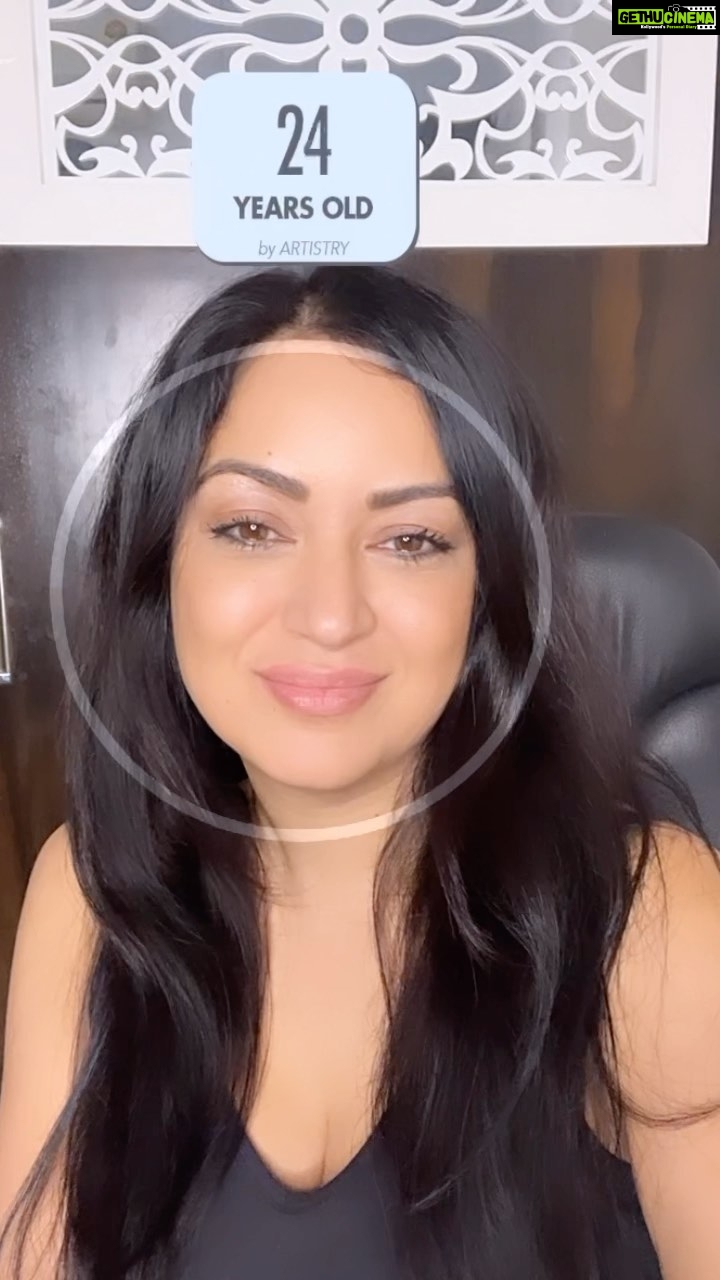 Maryam Zakaria Instagram - 30 years old 😁 Wow thx Instagram 😃 . . #foreveryoung #reelsinstagram
