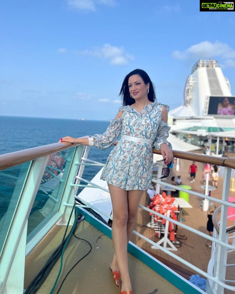 Maryam Zakaria Instagram - A vacation is what I want, A cruise is what i need 🚢💙 . . #ootd #outfitoftheday #cruise #travel #travelphotography #cruisecontrol Cordelia Cruises