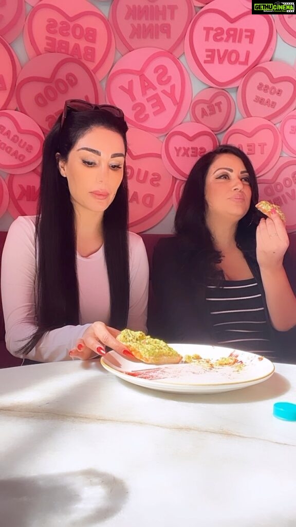 Maryam Zakaria Instagram - She is back in Mumbai after 3 year to steal my food again 😂😂😂 Did you miss our fun reels? @leone_zouj ❤️ . . #friendshipgoals #comedy #comedyreels #reelitfeelit #foodie #reelswithmz #maryamzakaria