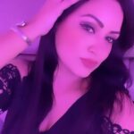 Maryam Zakaria Instagram - Love this song ♥️ . . #trendingsong #reelitfeelit #reelswithmz #maryamzakaria