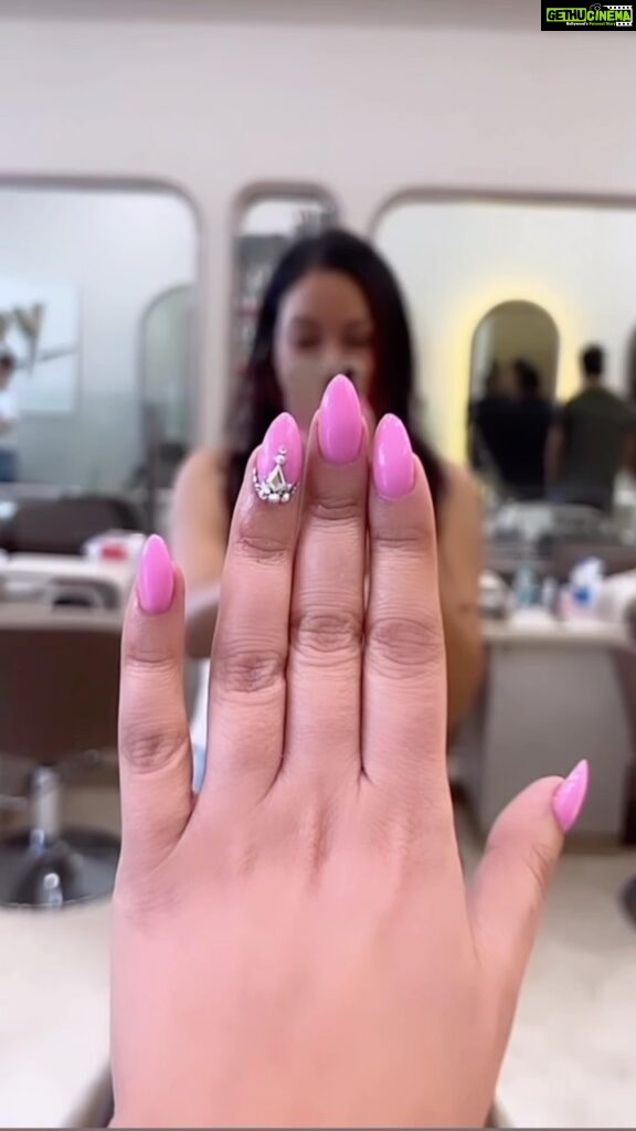 Maryam Zakaria Instagram - Hello Pink nails 💅 💕 Nails by @leenalepcha . . #pinknails #reelitfeelit #nailsofinstagram Mumbai, Maharashtra