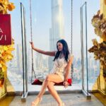 Maryam Zakaria Instagram - Throwback Dubai 😍💫 . . #dubai #capcut #reelsinstagram Dubai, United Arab Emirates