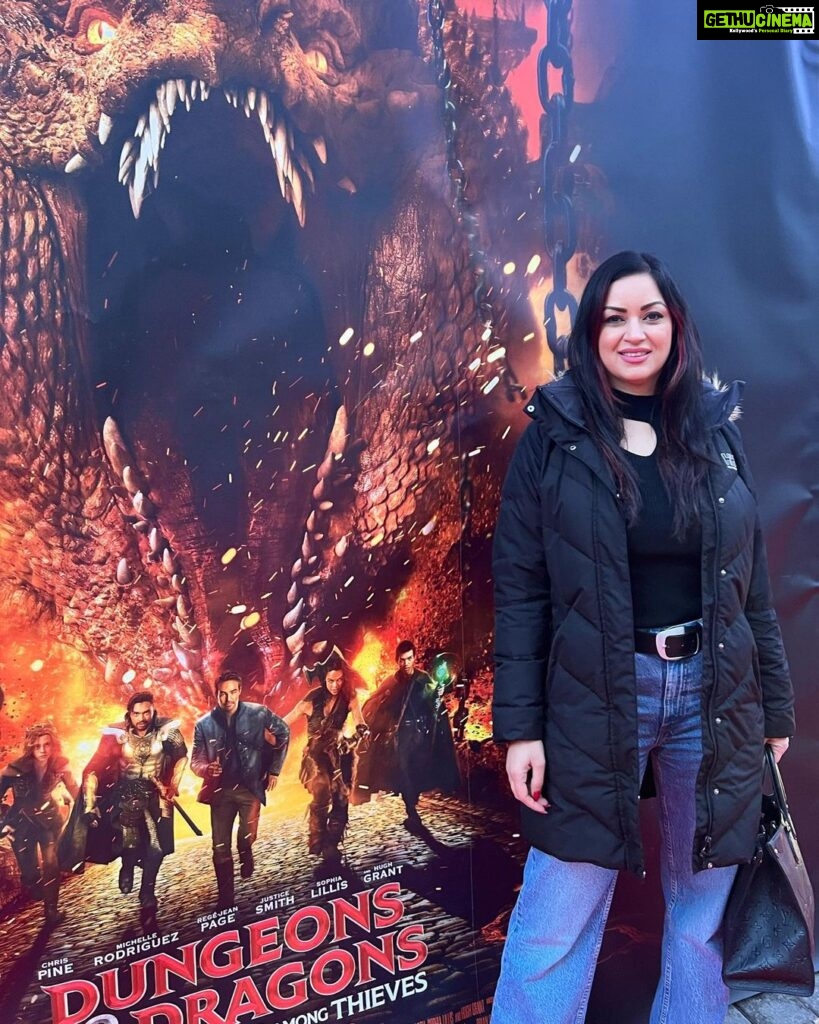 Maryam Zakaria Instagram - Yesterday I was at the preview screening of Dungeons & Dragons: Honor Among Thieves movie. Such a fun and amazing movie and I loved it. This is definitely the best movie I have watched this year 😄 . . #dungeonsanddragons #stockholm #movie #screening #redcarpet Rigoletto