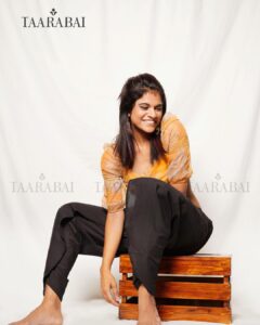 Maya Sundarakrishnan Instagram - Check out @taarabai.online ‘s beautiful and comfortable clothing. 

Clothing line : @taarabai.online photography: @sinty_boy 
Makeup and hair : @anjusartistry
Styled by : @singerswagatha