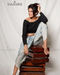 Maya Sundarakrishnan Instagram - Check out @taarabai.online ‘s beautiful and comfortable clothing. 

Clothing line : @taarabai.online photography: @sinty_boy 
Makeup and hair : @anjusartistry
Styled by : @singerswagatha