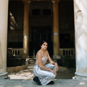 Maya Sundarakrishnan Instagram - 🌼
@nandivardhanreddy_ 
@praptigarg 
@ibbumakeoverstudio 
#mayaskrishnan
#vikram