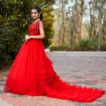 Meenakshi Anoop Instagram - The red edition ❤ Stylist and designer : @doms.2010 Costume: @annmaria_boutique Hair: @rathybaiju_mua jewellery: @anokhi_priyakishore Photography: @soorajframes