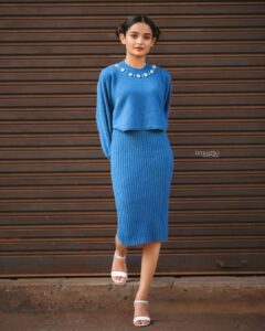 Meenakshi Anoop Instagram - Ohh hey there 🧋

Stylist and designer : @doms.2010 
Costume: @western_lady_ 
Hair: @rathybaiju_mua 
 jewellery: @anokhi_priyakishore
Photography: @imagiophotography_official