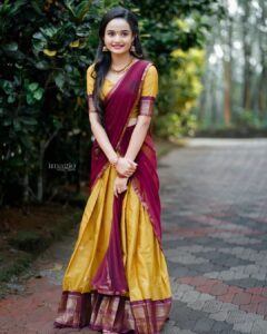 Meenakshi Anoop Instagram - Classic🤎

Stylist and designer : @doms.2010 
Costume: @pranatistyles
 Hair: @rathybaiju_mua
jewellery: @anokhi_priyakishore
Photography: @imagiophotography_official