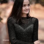 Meenakshi Anoop Instagram - Happy happy 🤍 📸@fotogramdesignstudio 👗@western_lady_ Jewellery @anokhi_priyakishore Stylist @doms.2010 Cherupuzha, India