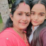 Meenakshi Anoop Instagram - amma is my first friend..Best friend and forever friend ♥️ happy birthday to my world ✨