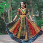Meenakshi Anoop Instagram – Yuhhhh🐝

Stylist and designer : @doms.2010 
Costume: @byhand.in  jewellery: @anokhi_priyakishore
Photography: @3leaf_photography