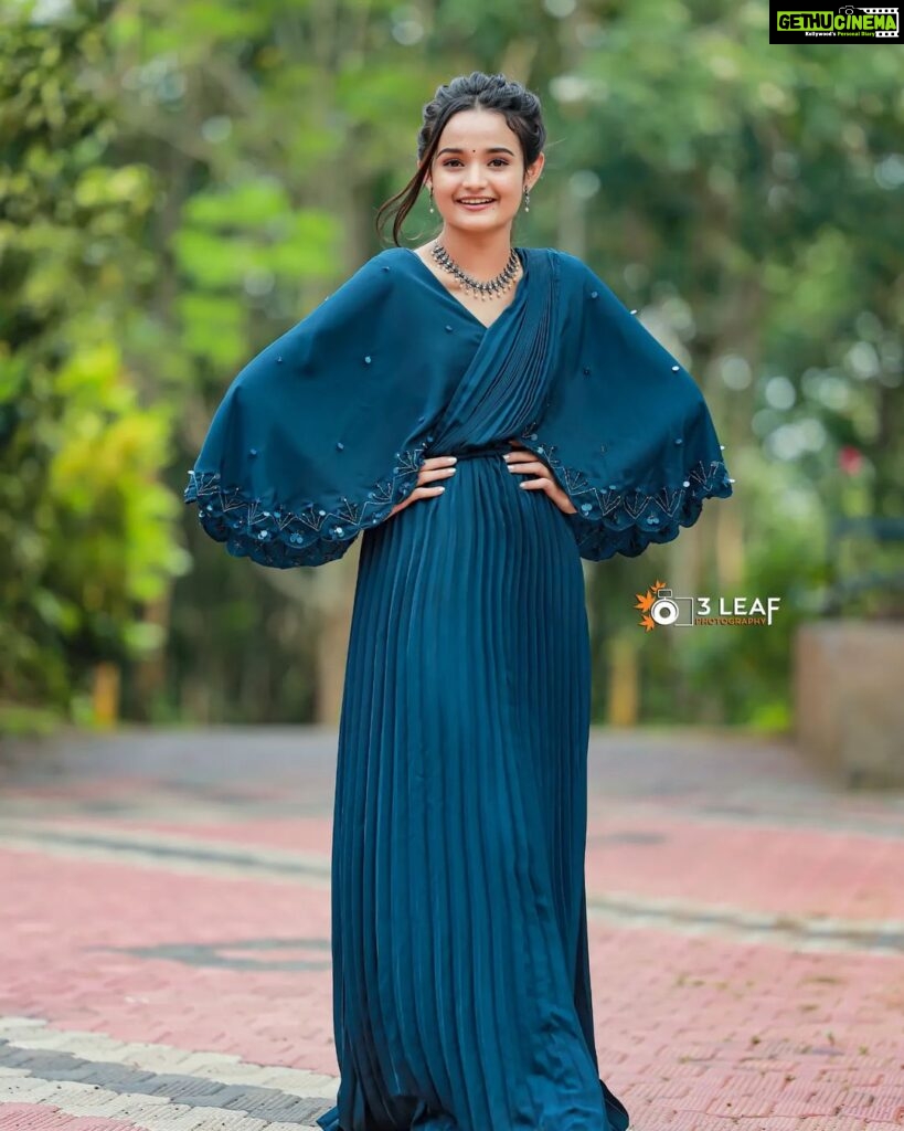 Meenakshi Anoop Instagram - Yuhhh🦋 Stylist and designer : @doms.2010 Costume: @western_lady_ jewellery: @anokhi_priyakishore Photography: @3leaf_photography