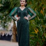 Meenakshi Anoop Instagram – Glow in Green✨

Stylist and designer : @doms.2010
Photography: @fotographerjp
Costume: @threadnneedle_official
Jewellery: @anokhi_priyakishore