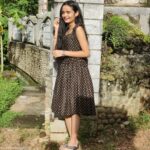Meenakshi Anoop Instagram – You are my secret sunshine 🌤️🌛
#mine

📸@_angel_joseph
👗@ushas_designs
📿@the_divas_collectio