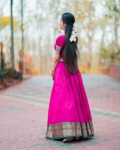 Meenakshi Anoop Instagram - Glimpse of love 🤍

Stylist and designer : @doms.2010 
Costume: @pranatistyles
jewellery: @anokhi_priyakishore
Photography: @imagiophotography_official
 Hair: @rathybaiju_mua