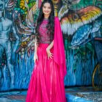 Meenakshi Anoop Instagram - Official twinn of fighter fish 👀 Stylist and designer : @doms.2010 Costume: @utsavkochi Hair: @rathybaiju_mua jewellery: @anokhi_priyakishore Photography: @imagiophotography_official