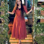 Meenakshi Anoop Instagram - Vintage vibe🦋 👗@cafefashion_by_remya_nair