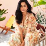 Meera Jasmine Instagram - The untamed beauty of wildflowers 🌼🌸🌼 📸 : @rahuljhangiani Styling : @soodpranav @sanya_sheth Makeup and hair : @jazmin_lois_rodriguez #ShootDiaries #OnwardsAndUpwards #MJ #MeeraJasmine
