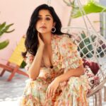 Meera Jasmine Instagram - The untamed beauty of wildflowers 🌼🌸🌼 📸 : @rahuljhangiani Styling : @soodpranav @sanya_sheth Makeup and hair : @jazmin_lois_rodriguez #ShootDiaries #OnwardsAndUpwards #MJ #MeeraJasmine
