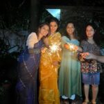 Meera Jasmine Instagram - Light of hope 🪔✨ #Family #Being #LoveAndLight #Diwali #OnwardsAndUpwards #MJ #MeeraJasmine